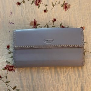 Baby blue guru one coach wallet with clasp closure